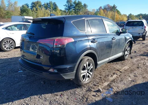 2018 Toyota Rav4 Le z USA, uszkodzony, nr VIN JTMBFREV0JJ743804